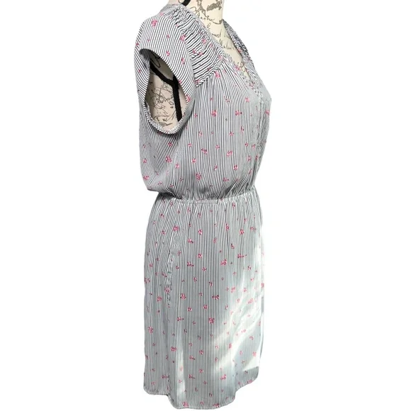 Casual Pinstripe Floral Dress with V-Neck and Elastic Waist - Picture 3 of 6